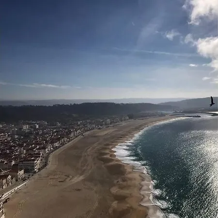 Beach'n Wave House Apartament Nazaré